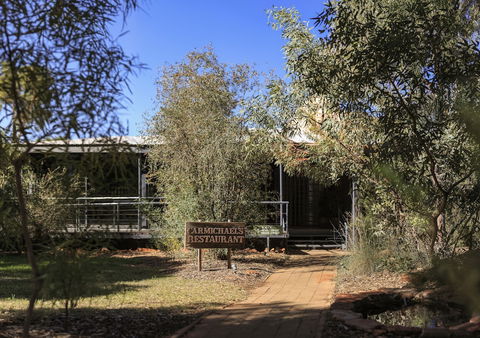 Kings Canyon Resort - Tourism Adelaide 3