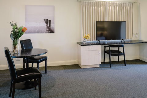 Fairways Resort - Tourism Adelaide 5