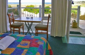 A Great Ocean View Motel - Tourism Adelaide 3