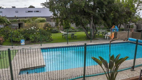Parkwood Motel And Apartments - Tourism Adelaide 4