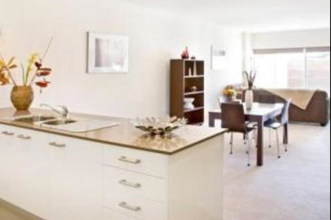 Glenelg Pacific Apartments - Tourism Adelaide 6