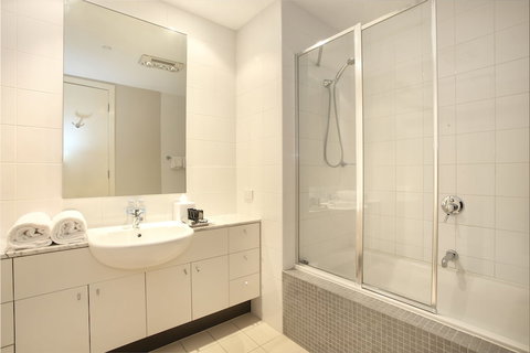 Brighton Bay Apartments - Tourism Adelaide 6