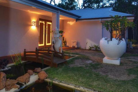 Seclusions Of Yallingup - Tourism Adelaide 1