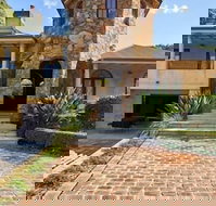 Victoria's at Ewingsdale Byron Bay - Tourism Adelaide