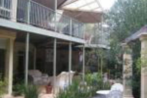 The Gallery Bed & Breakfast - Tourism Adelaide 0