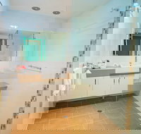 Tuscany Apartments - Tourism Adelaide