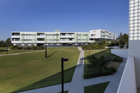 Western Sydney University Village - Campbelltown Campus - Tourism Adelaide 6