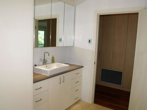 ILUKA - Tourism Adelaide 3