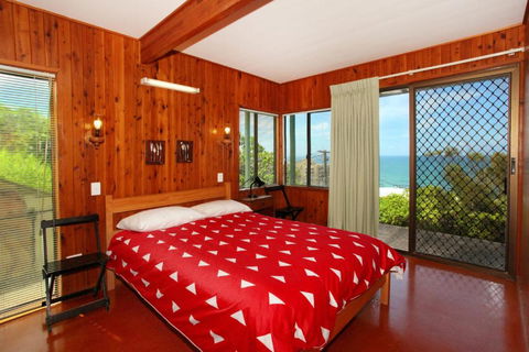 38 Pacific Terrace Coolum Beach Linen Supplied - Tourism Adelaide 6
