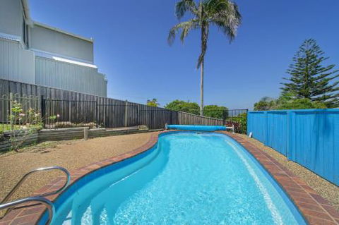 Relax At Lighthouse 4 Lighthouse Road - Tourism Adelaide 3