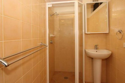 Phoenix Terrace Townhouse Yamba - Tourism Adelaide 4