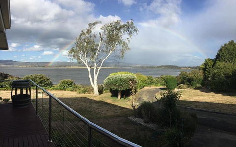 AmbleaWhile On Tamar - Tourism Adelaide 6