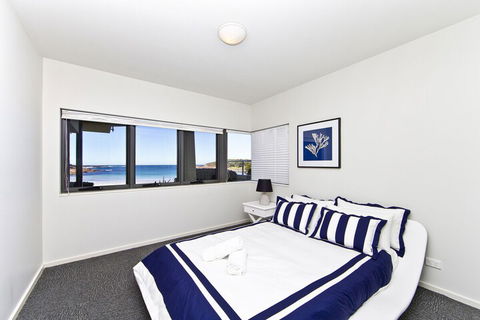 Sails On The Beachfront Exclusive Seaside Home - Tourism Adelaide 2