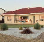 Jewel of the South Beachfront Holiday Rental - Tourism Adelaide
