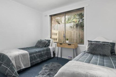 Elkie Villa 2 Bedroom Unit Burnie - Tourism Adelaide 7