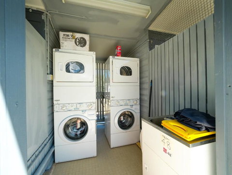 Taroom Caravan & Tourist Park - Tourism Adelaide 3