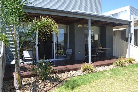 Grange Water View Yarrawonga - Tourism Adelaide 0