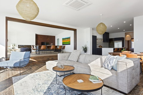 Novo Luxury Apartment - Tourism Adelaide 4