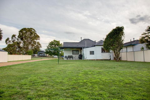 Sapphire Cottage - Tourism Adelaide 2
