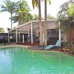 FABULOUS HOLIDAY HIDEAWAY COOLUM BEACH - Tourism Adelaide 0