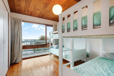 17 Dulling Street Beach House - Tourism Adelaide 4