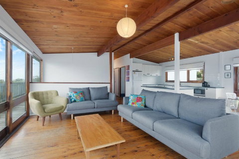 17 Dulling Street Beach House - Tourism Adelaide 5