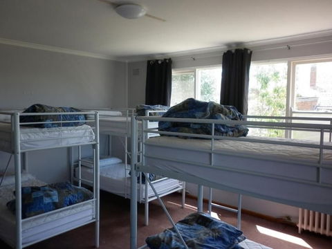 Young Budget Accommodation - Tourism Adelaide 2