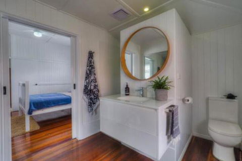 Fishermans Cottage Hervey Bay - Tourism Adelaide 1