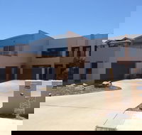 the Anchorage by the Lake - Tourism Adelaide