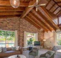 Luxurious Home on 5 Acres Close to CBD Sleeps 18 - Tourism Adelaide
