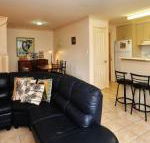 Modern 3 Bedroom Townhouse - Tourism Adelaide