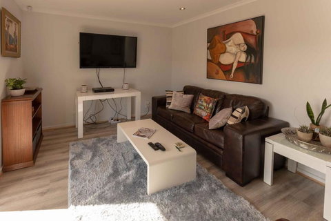 64 Marina Way Mannum - Tourism Adelaide 3