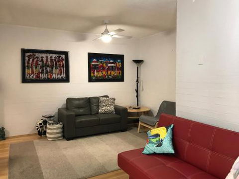 Santa Monica Apartment - Tourism Adelaide 1