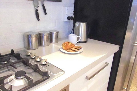 YSG The Edward Townhouse 157 Steps To Town - Tourism Adelaide 1