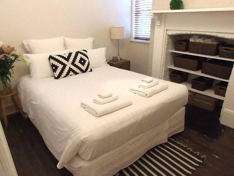 YSG The Edward Townhouse 157 Steps To Town - Tourism Adelaide 6