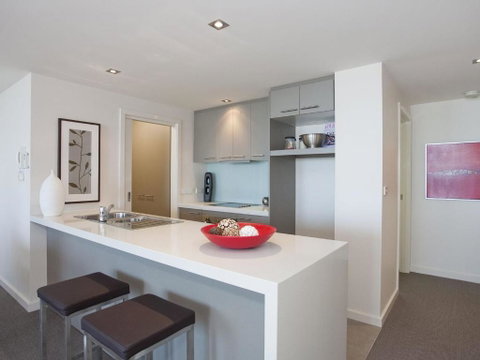 POINT GREY APARTMENT 14 The Point - Tourism Adelaide 3