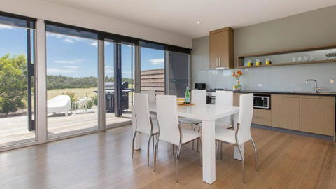 ST ANDREWS BEACH APARTMENT 4.01 - Tourism Adelaide 2