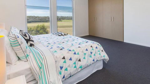 ST ANDREWS BEACH APARTMENT 4.01 - Tourism Adelaide 7
