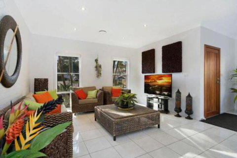 Moorings B Great Holiday Property In The Heart Of Town. - Tourism Adelaide 0