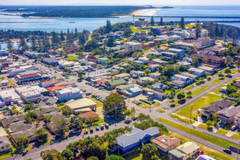 Moorings B Great Holiday Property In The Heart Of Town. - Tourism Adelaide 4