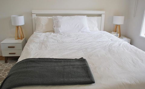 SHORE BEATS WORK INVERLOCH - Tourism Adelaide 2