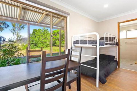 Braeside Cabin Two Alphitonia - Tourism Adelaide 4