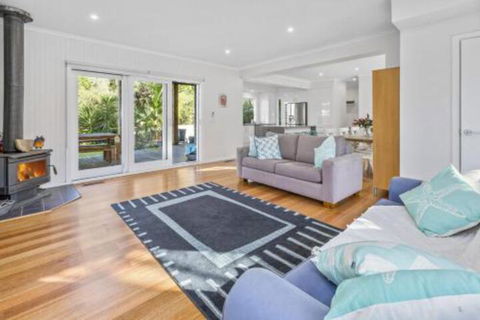 COASTAL BREEZE BALNARRING - Tourism Adelaide 6
