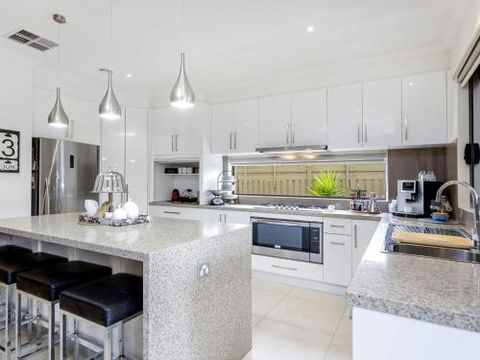 LA DOLCE VITA RETREAT RYE - Tourism Adelaide 3