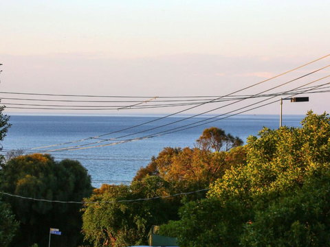 DROMANA BEACH SHACK... - Tourism Adelaide 2