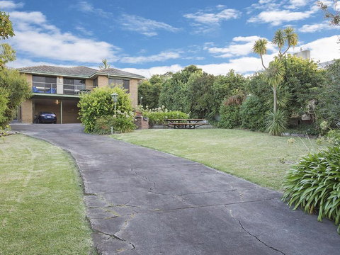 ROANJOKA DROMANA.... - Tourism Adelaide 1