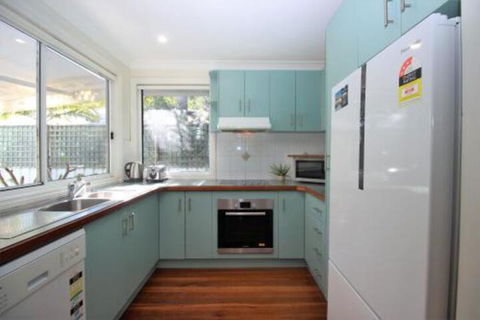 MAGIC BEACH HOUSE PET FRIENDLY - Tourism Adelaide 4