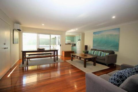 MAGIC BEACH HOUSE PET FRIENDLY - Tourism Adelaide 5