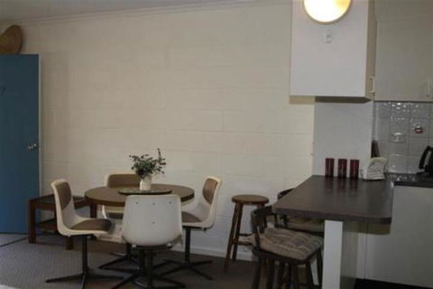 VILLA MANYANA 7 - Tourism Adelaide 6
