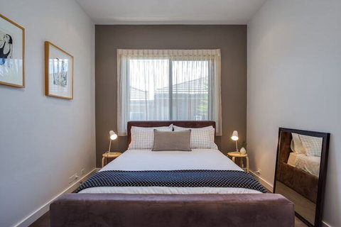 Kalina Retreat Tennis & Pool - Tourism Adelaide 5